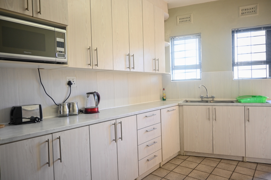 1 Bedroom Property for Sale in Strand South Western Cape